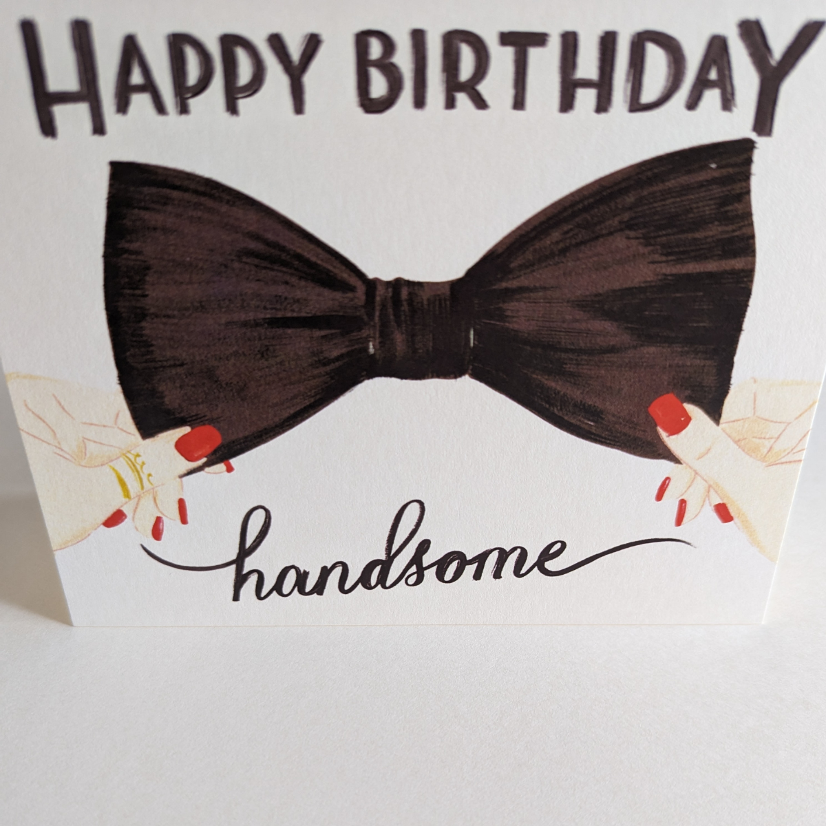 Cette carte d'anniversaire célèbre l'homme élégant et charismatique dont c'est l'anniversaire.
