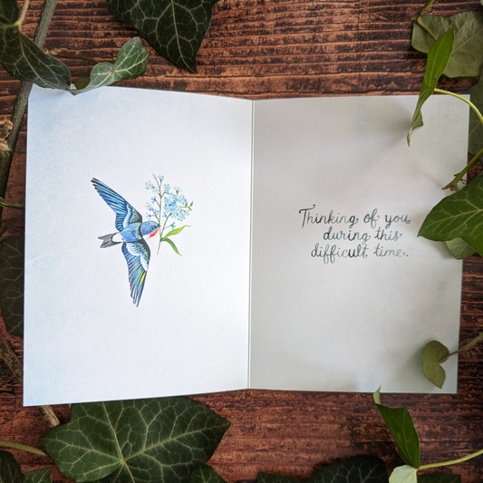 Carte de Réconfort Hirondelles et Myosotis de Katie Daisy