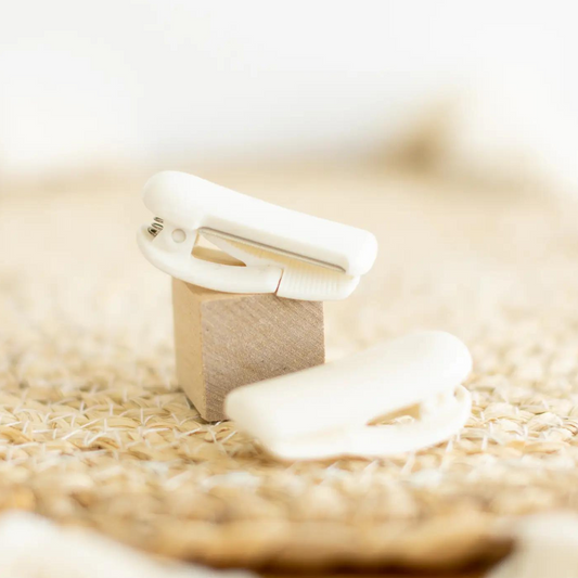 Le Cutter à Masking Tape est un outil de découpe pratique et précis, conçu pour vous simplifier la vie dans tous vos projets de bricolage et de loisirs créatifs !