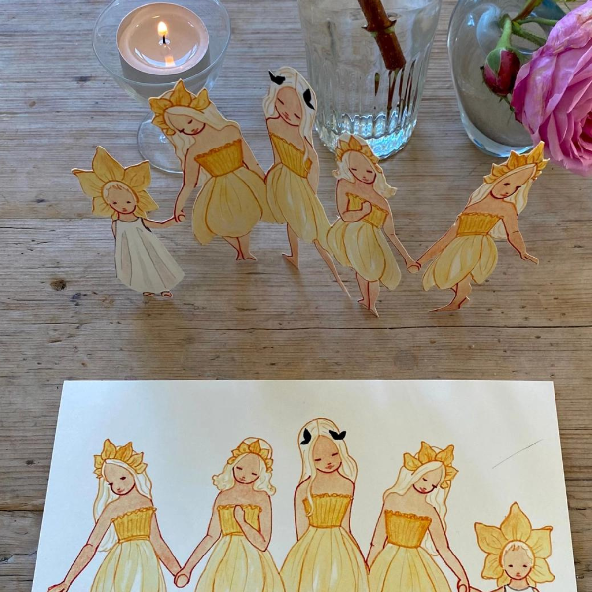 Jeunes Filles Jonquilles à Découper