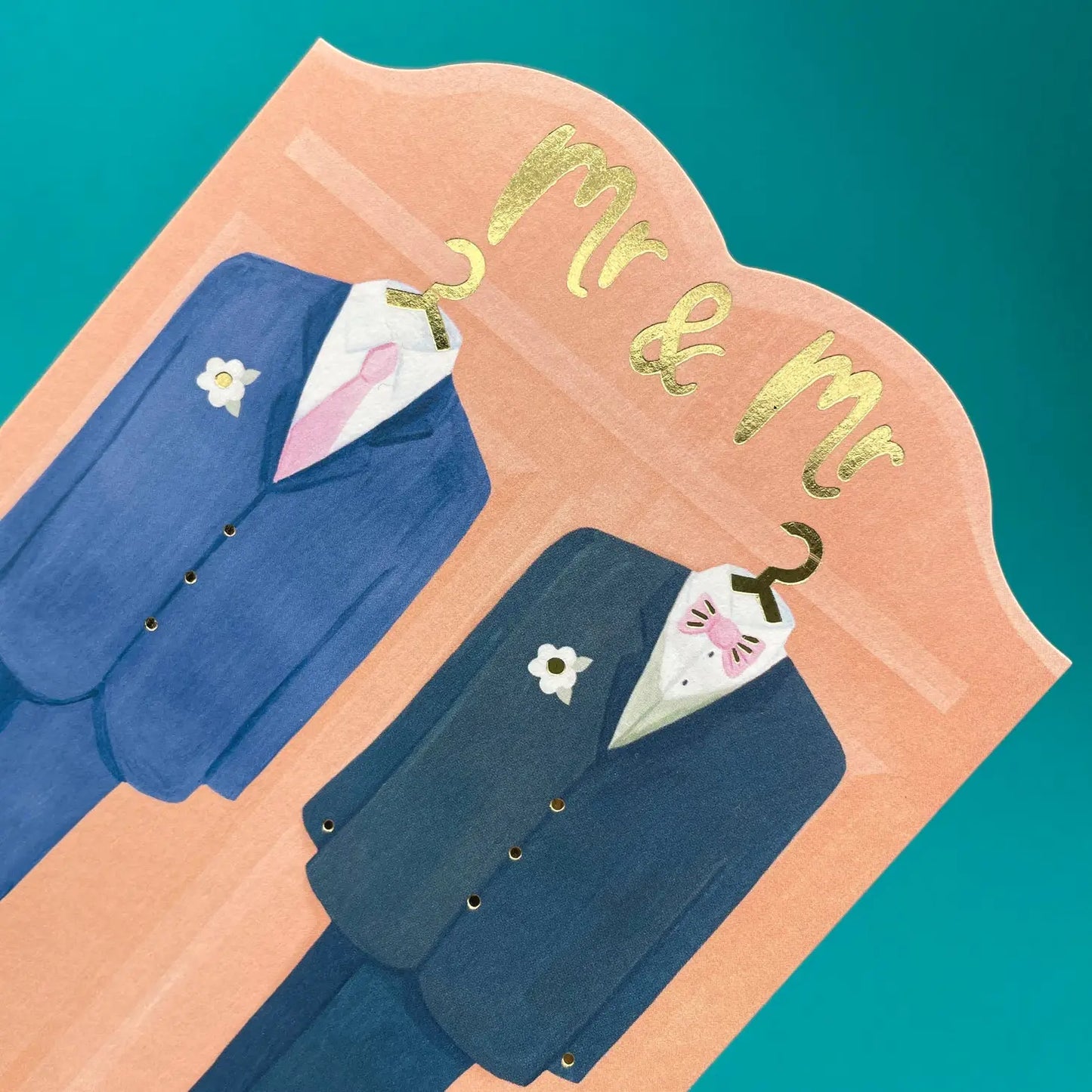Pour souhaiter vos vœux de bonheur à un couple de jeunes mariés cette carte brillante et gaufrée est idéale.