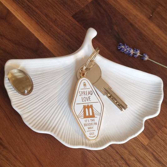 Véritable bijou permettant à vos clés de devenir un accessoire de mode à part entière.