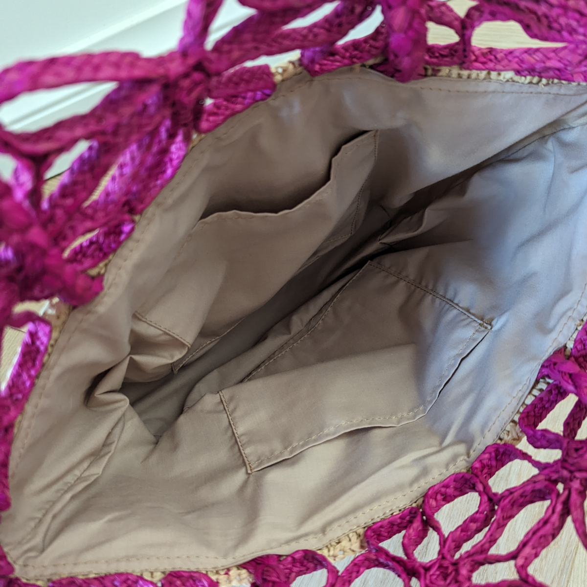 Sac en Raphia Doublé Fleur Fuchsia