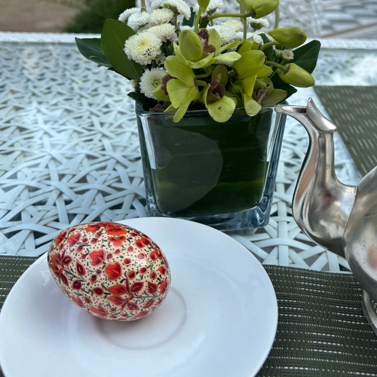 Œuf de Pâques en Papier Mâché – Fleurs Orange Peintes à la Main