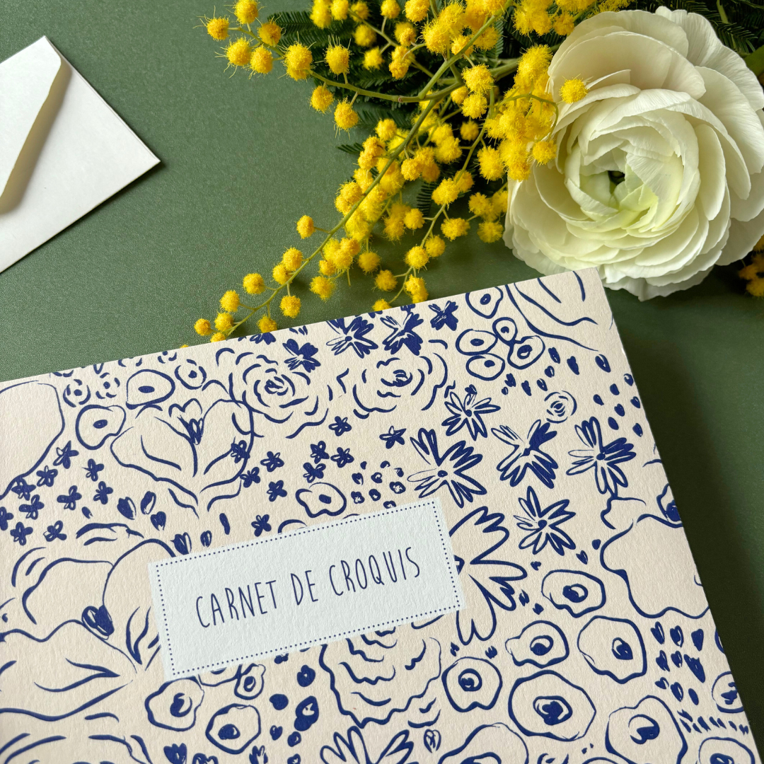 Pascale Éditions – Carnet de Croquis Fleurs Bleues – Pages Blanches