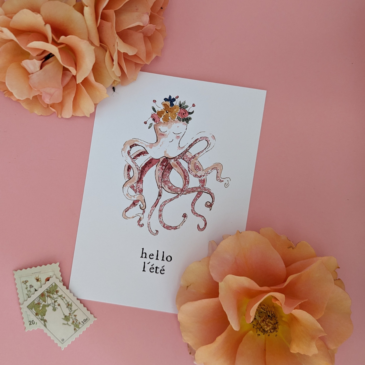 Quoi de plus beau que ce poulpe coiffé de jolies fleurs pour venir nous annoncer l'été ?