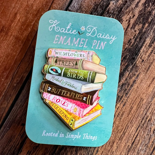 Pin's Pile de Livres Katie Daisy