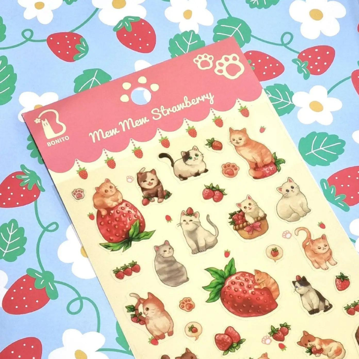 Stickers Bonito Chatons et Petites Fraises