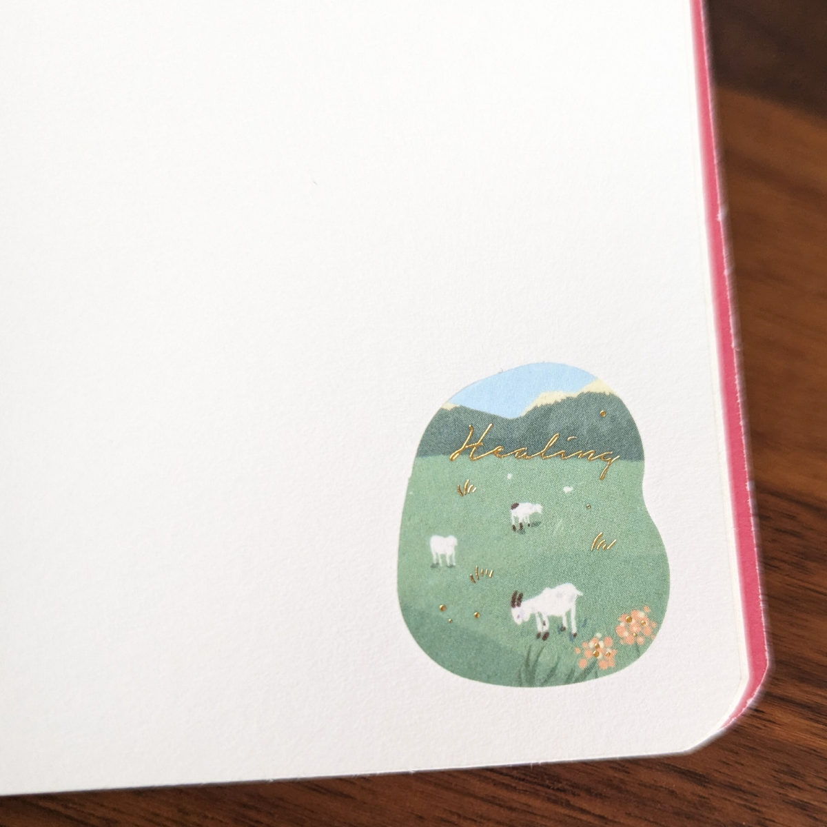 Sticker d'une prairie avec des chèvres.