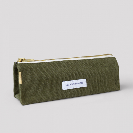 Trousse en toile de coton bio vert câpre Les pensionnaires.