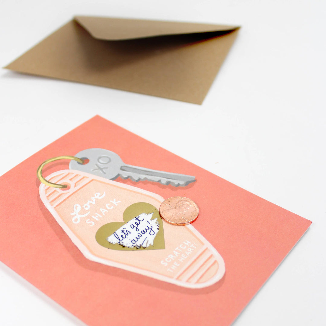 Carte à Gratter Porte Clés Motel - Inklings Paperie