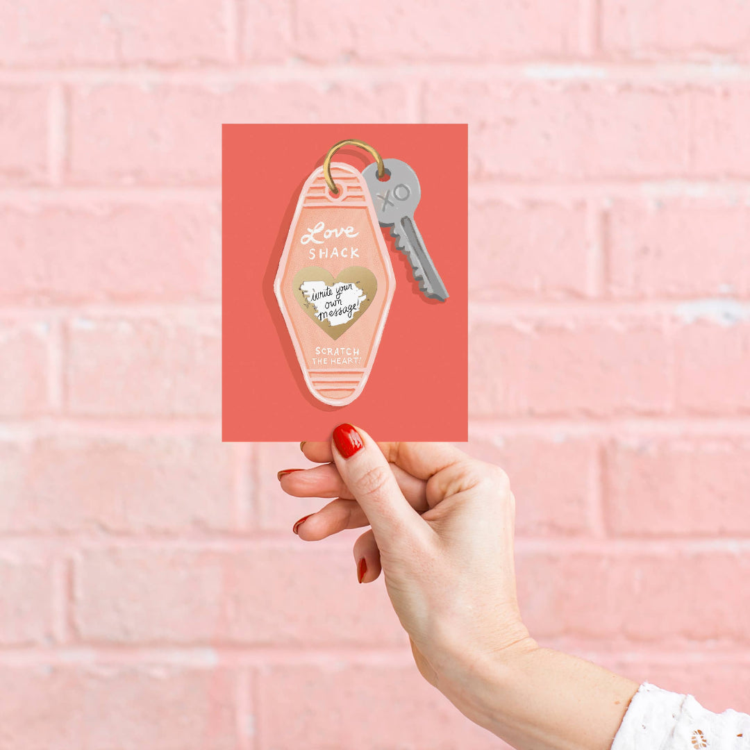 Carte à Gratter Porte Clés Motel - Inklings Paperie